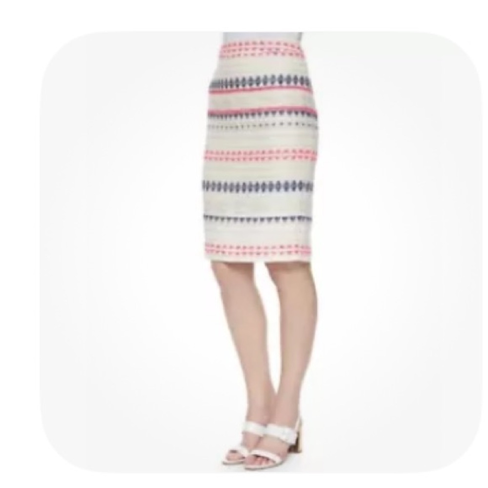 NWOT TRINA TURK white pink tweed print pencil skirt size 4
